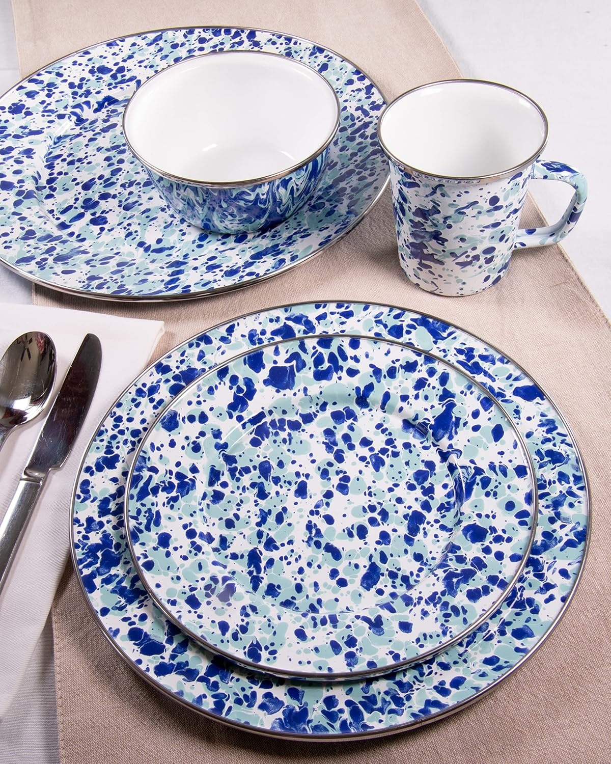 image:imageGolden Rabbit Enamelware Medium Tray 155 inch Aspen GroveOcean